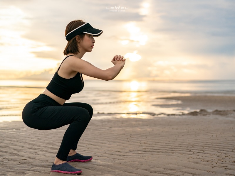 tap-gym-squat